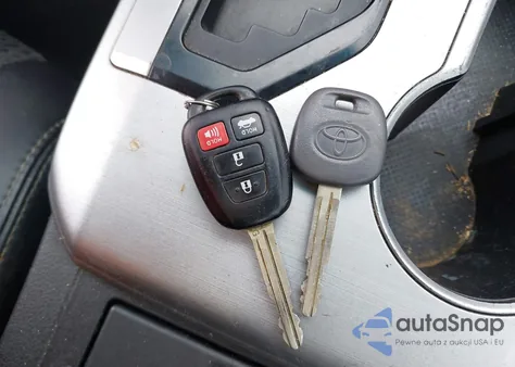 2014 Toyota Camry L/Le/Se/Se Sport/Xle z USA, uszkodzony, nr VIN 4T1BF1FK8EU393909